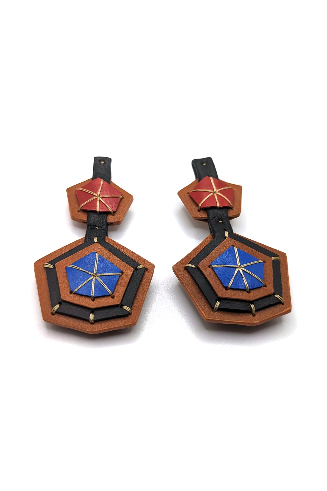 “True gems” long leather earrings_tan